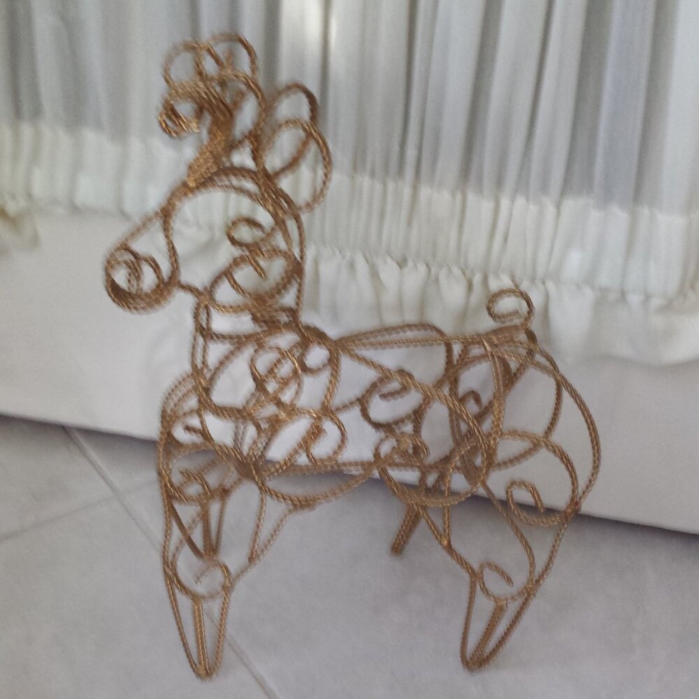 2 Gold Braided Wrought Iron Indoor Deer - Picture 8 of 16